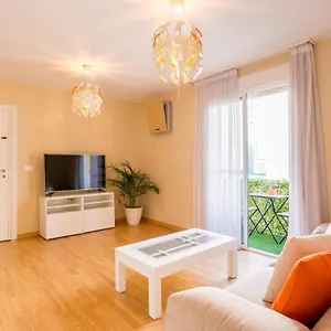 https://nice-apartment-in-center-of-the-city-with-balcony.hotelsinnerja.org