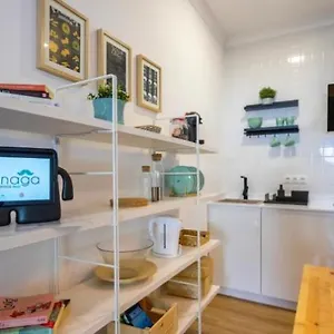 https://apartamento-minaga-3.hotelsinnerja.org